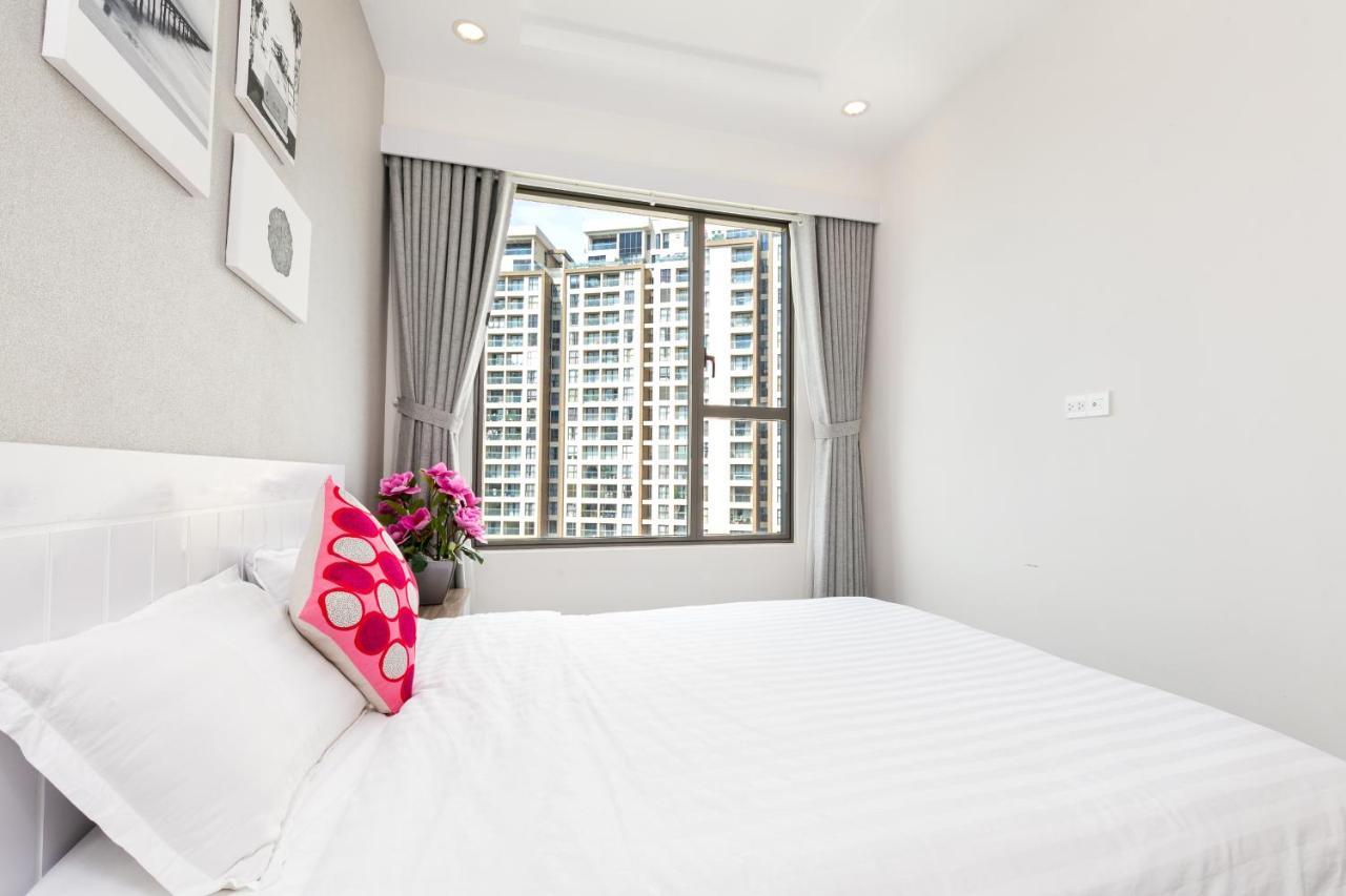 Spacious Saigon - Infinity Pool In Rivergate ホーチミン市 エクステリア 写真