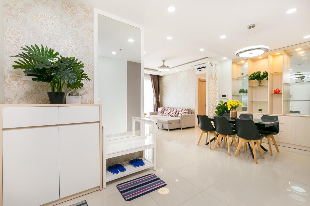 Spacious Saigon - Infinity Pool In Rivergate ホーチミン市 エクステリア 写真