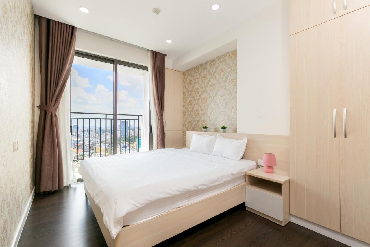Spacious Saigon - Infinity Pool In Rivergate ホーチミン市 エクステリア 写真