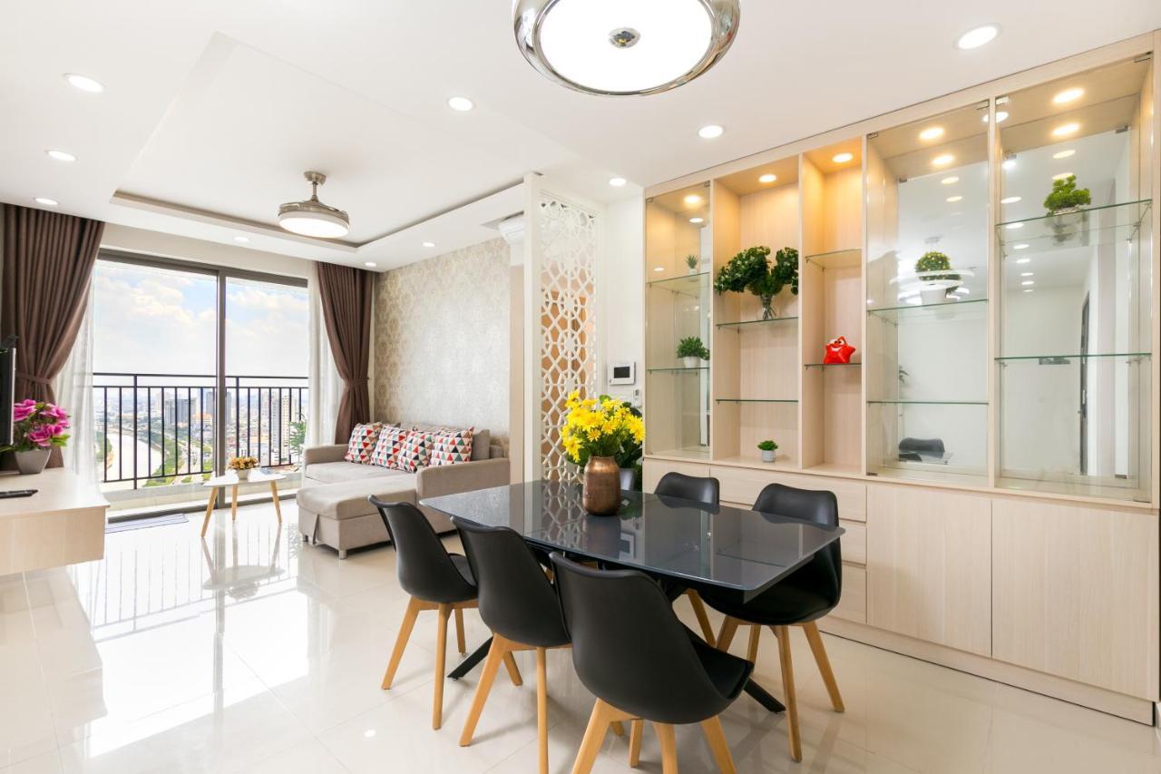 Spacious Saigon - Infinity Pool In Rivergate ホーチミン市 エクステリア 写真