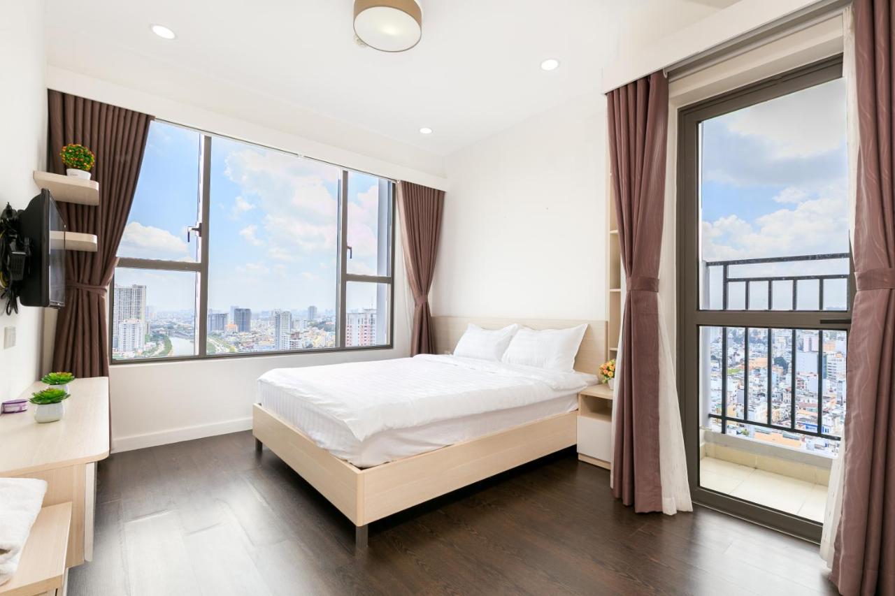 Spacious Saigon - Infinity Pool In Rivergate ホーチミン市 エクステリア 写真
