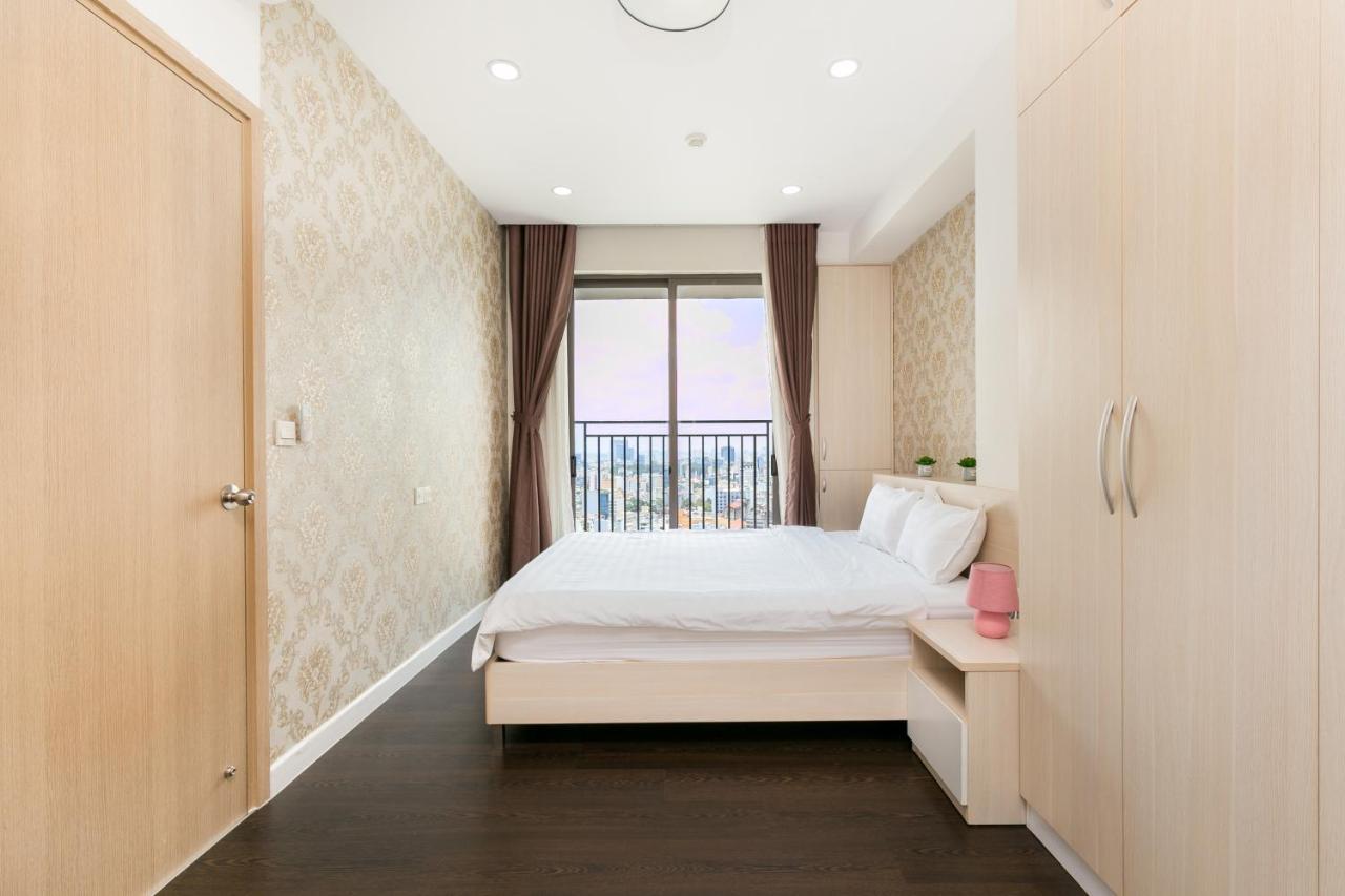 Spacious Saigon - Infinity Pool In Rivergate ホーチミン市 エクステリア 写真