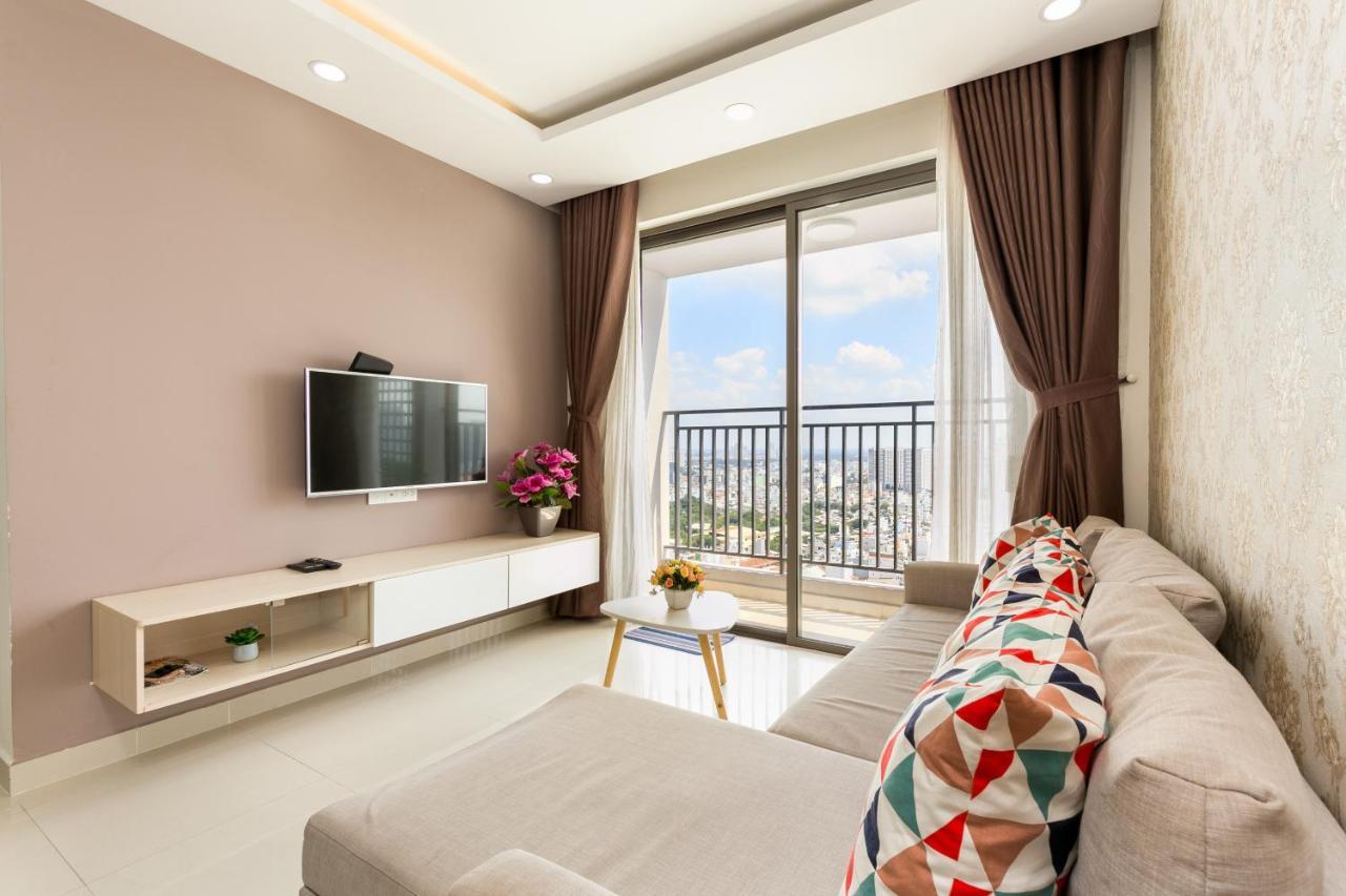 Spacious Saigon - Infinity Pool In Rivergate ホーチミン市 エクステリア 写真